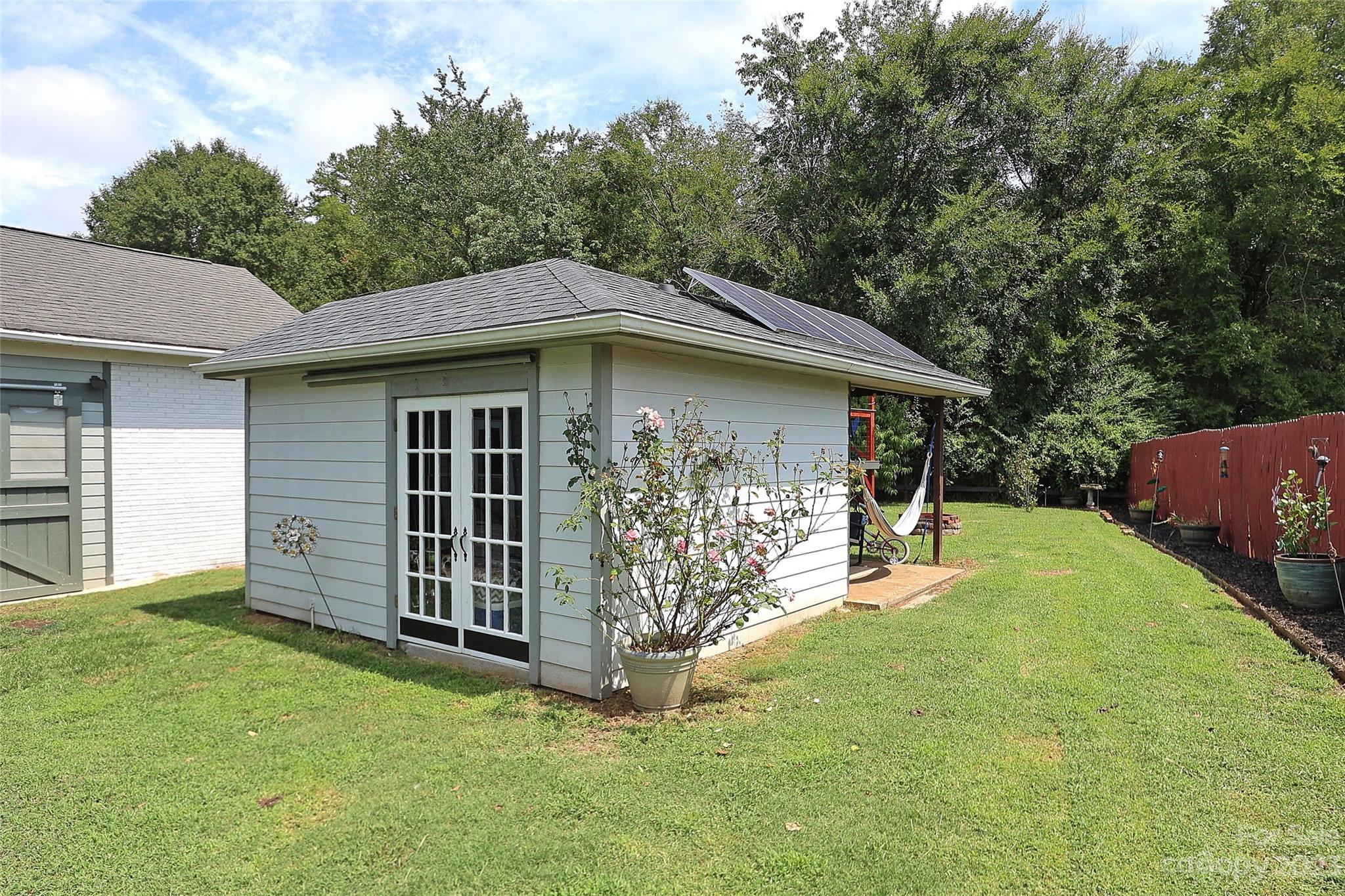 2615 South Point Road Belmont, NC 28012 - Photo 36 of 46 Gallery Image 36