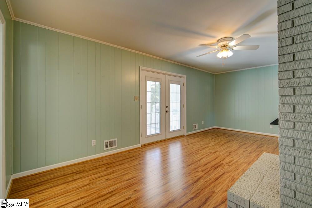 160 Spring Street Boiling Springs, SC 29316 - Photo 11 of 36 Gallery Image 11