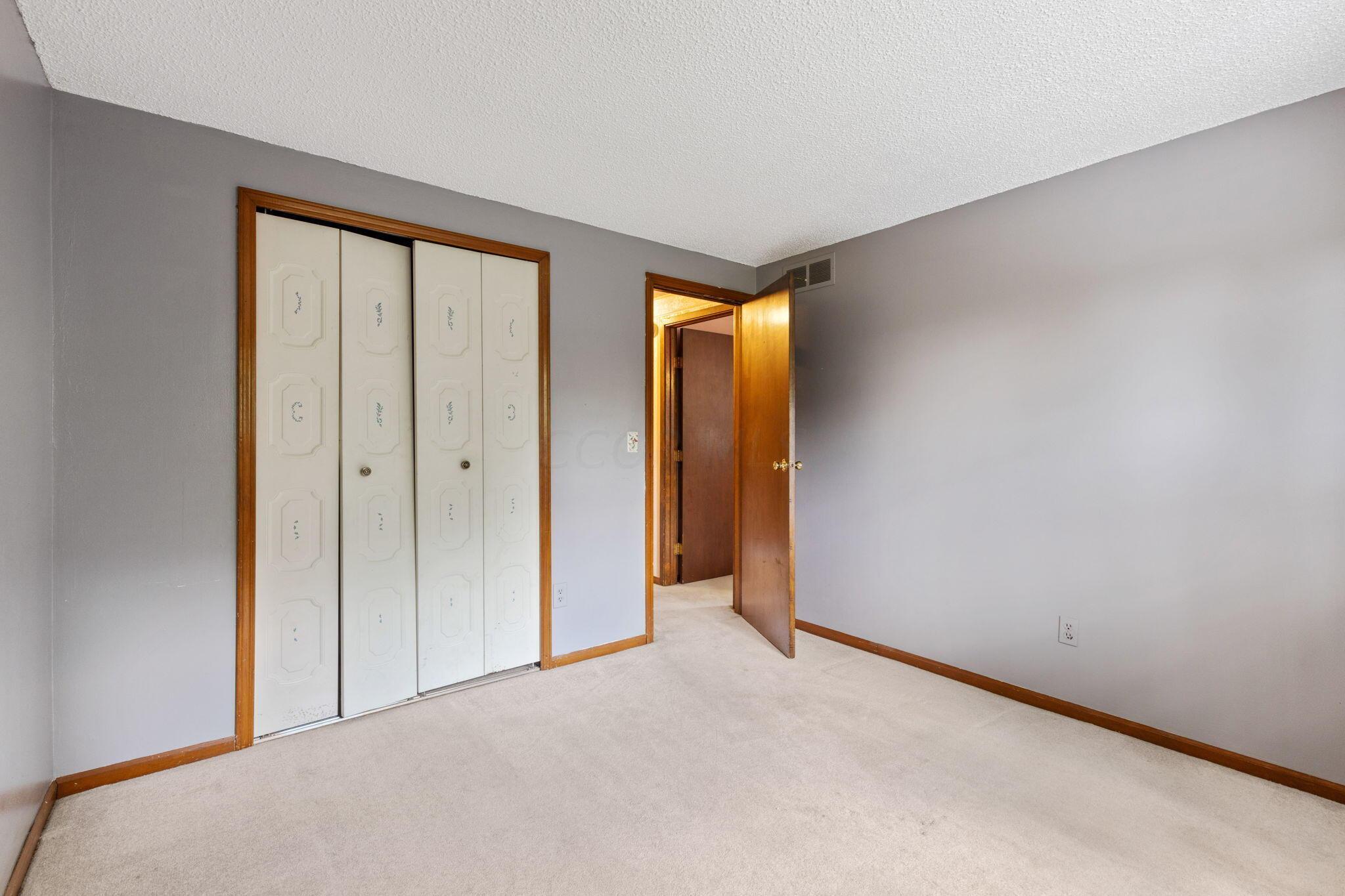 763 Ronson Avenue Columbus, OH 43230 - Photo 22 of 46 Bedroom 3 - 763 Ronson Avenue, Columbus, OH 43230