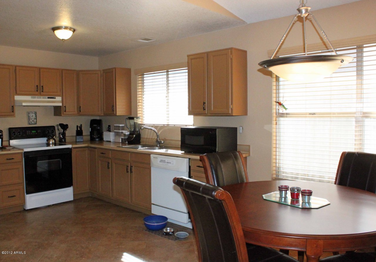 19842 North 9th Street Phoenix, AZ 85024 - Photo 7 of 18 Kitchen