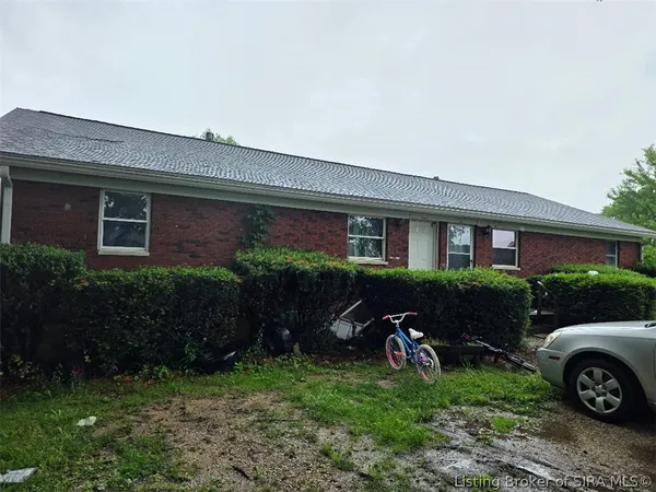 $250,000 | 14654 Deweese Drive Northwest, Palmyra, IN 47164