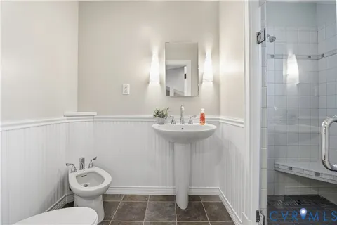$969,000 | 410 North Belmont Avenue, Richmond, VA 23221