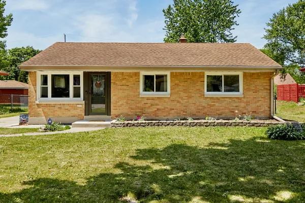 $329,900 | 4115 North 94th Street, Wauwatosa, WI 53222