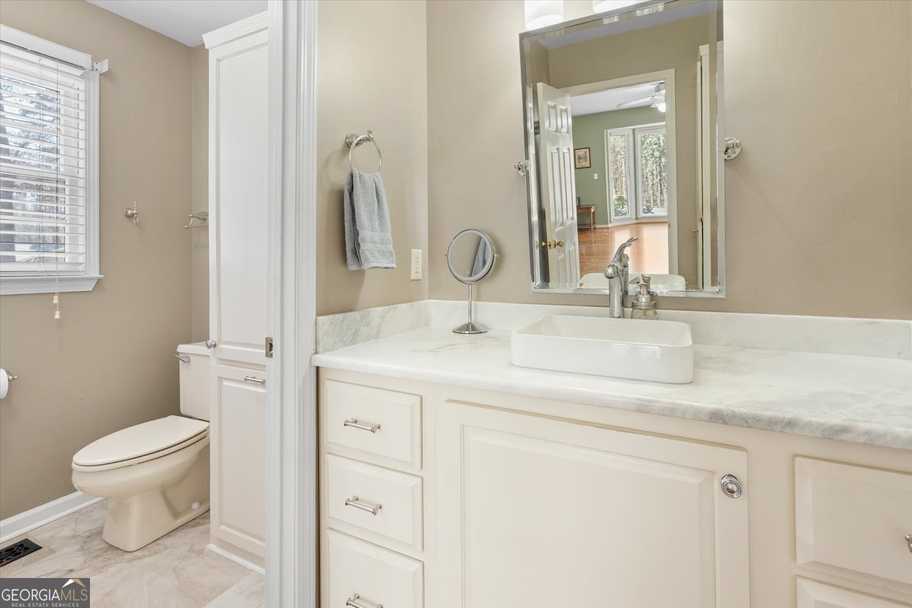 125 Lost Lake Road Carrollton, GA 30116 - Photo 20 of 40