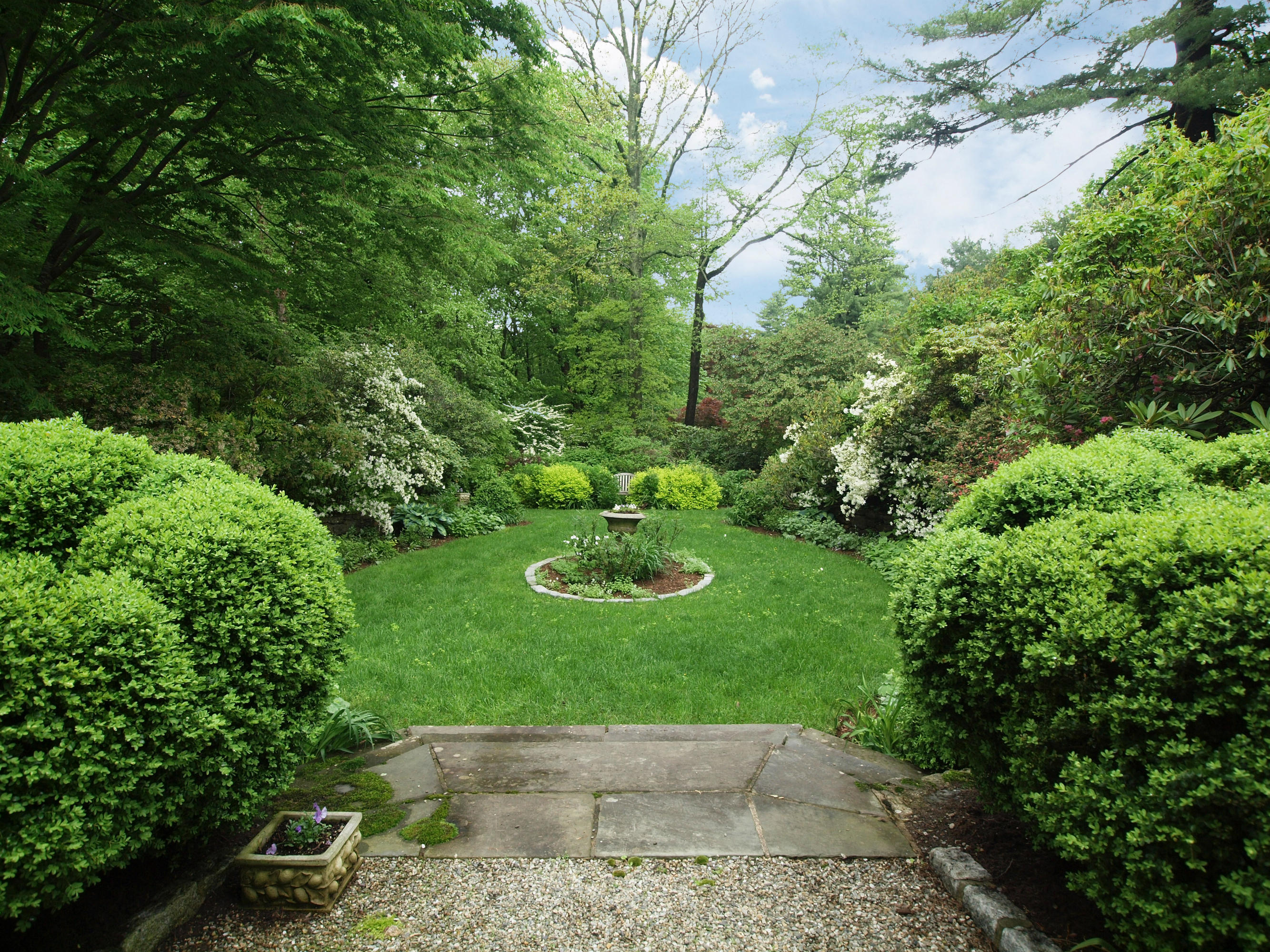 613 Silvermine Road New Canaan, CT 06840 - Photo 24 of 25 24 Beautiful Gardens