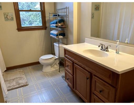 176 Garland Street Springfield, MA 01118 - Photo 12 of 24