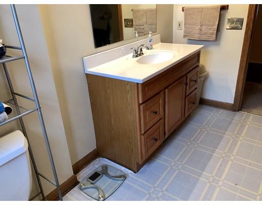 176 Garland Street Springfield, MA 01118 - Photo 13 of 24