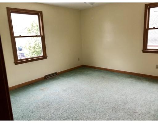176 Garland Street Springfield, MA 01118 - Photo 15 of 24