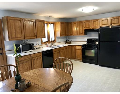 176 Garland Street Springfield, MA 01118 - Photo 2 of 24