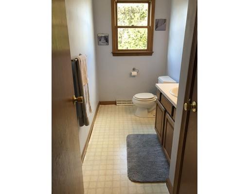 176 Garland Street Springfield, MA 01118 - Photo 6 of 24