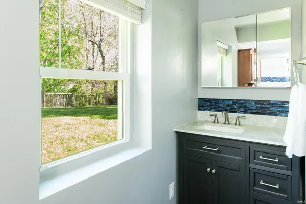 $309,900 | 802 West Country Club Drive, Bloomington, IN 47403