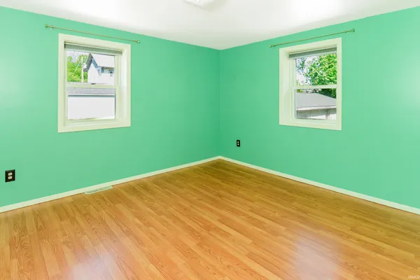 $309,900 | 802 West Country Club Drive, Bloomington, IN 47403