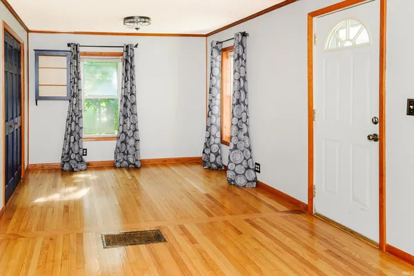 $309,900 | 802 West Country Club Drive, Bloomington, IN 47403