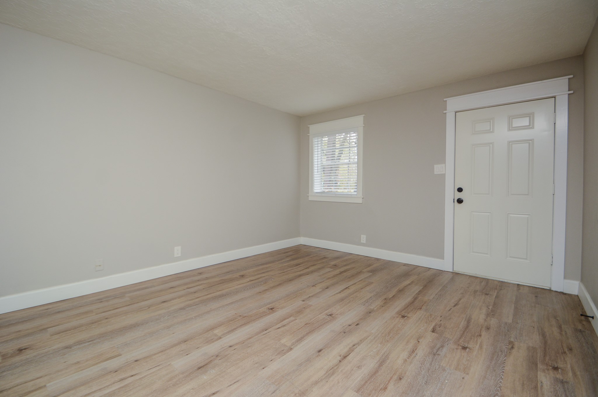 1305 Adams Street, Unit 5 Conroe, TX 77301 - Photo 4 of 32