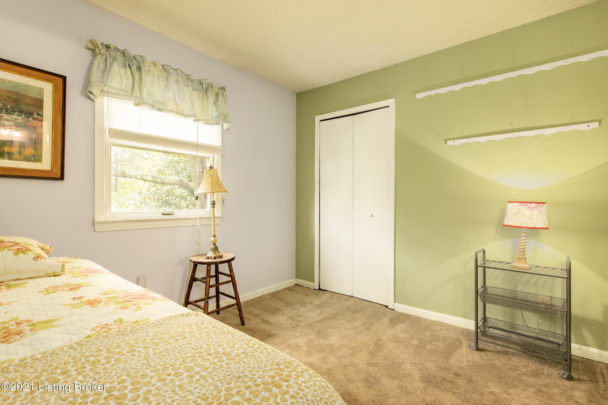 2013 Millgate Road Louisville, KY 40223 - Photo 22 of 36 Bedroom #3