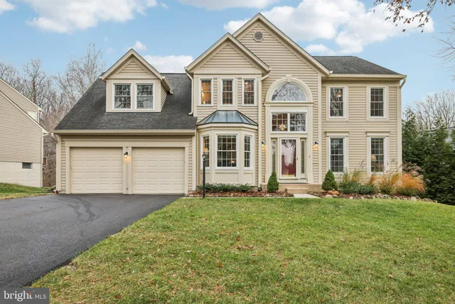 $925,000 | 9705 Robert Jay Way, Ellicott City, MD 21042