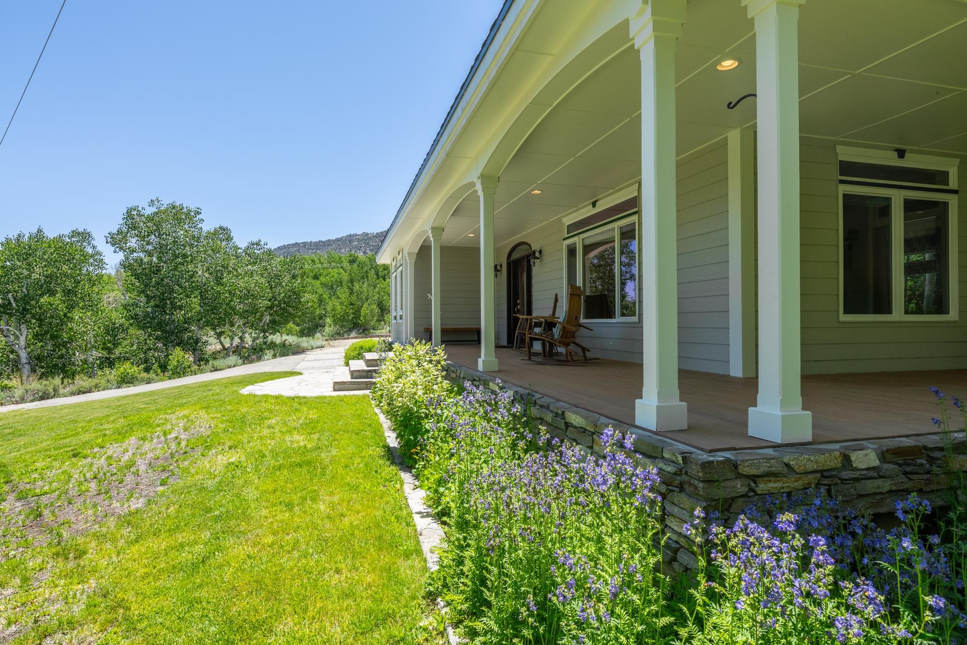 22 Juniper Drive, Unit 2 Mammoth Lakes, CA 93546 - Photo 36 of 50 a view of a house with pool