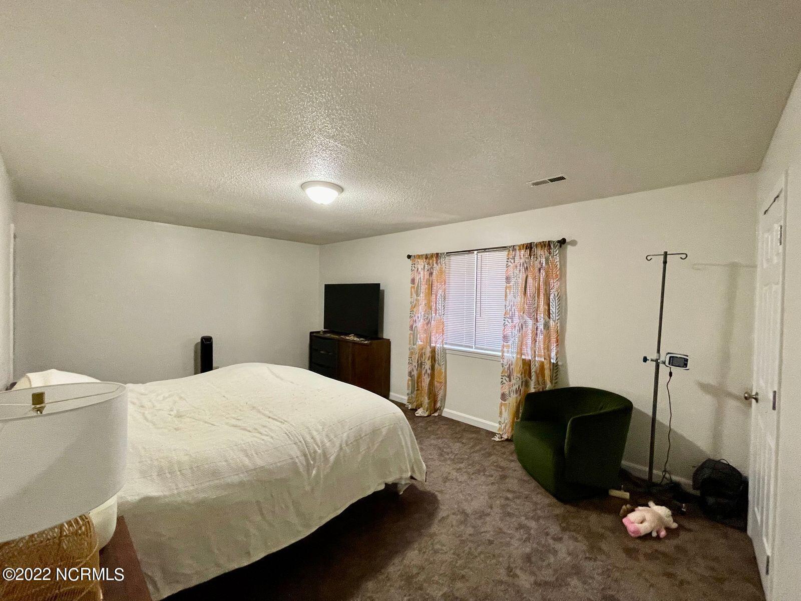 1010 Fayetteville Road, Unit 2 Rockingham, NC 28379 - Photo 8 of 11 tv5