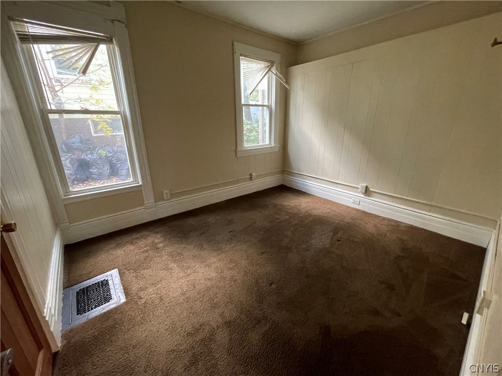 228 Duane Street, Unit 30 Syracuse, NY 13207 - Photo 11 of 18