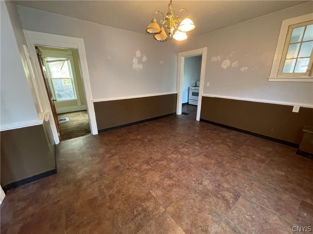 228 Duane Street, Unit 30 Syracuse, NY 13207 - Photo 13 of 18