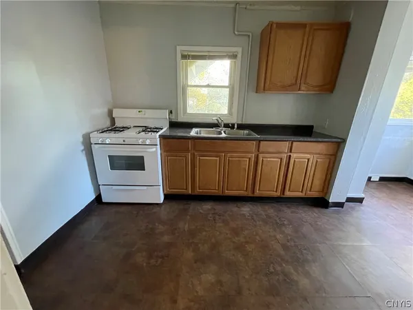 $149,900 | 228 Duane Street, Unit 30, Syracuse, NY 13207