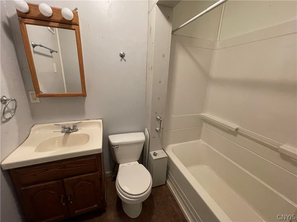 228 Duane Street, Unit 30 Syracuse, NY 13207 - Photo 8 of 18