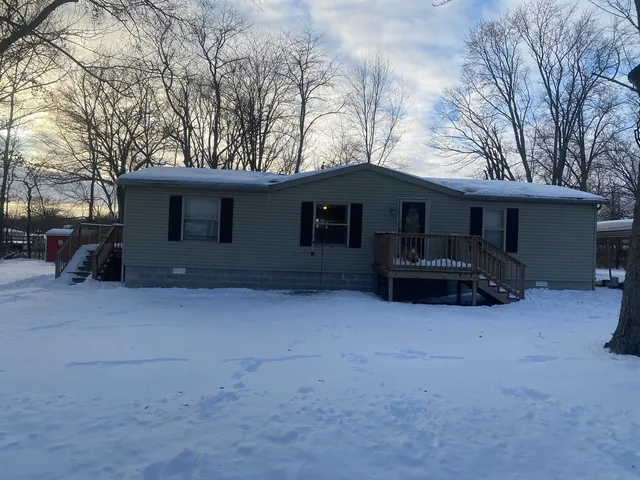 $114,000 | 9255 Campbell Street, Benton, IL 62812