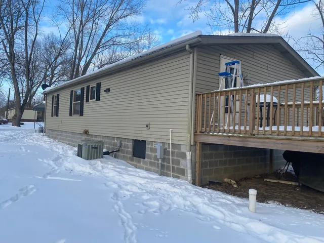 $114,000 | 9255 Campbell Street, Benton, IL 62812