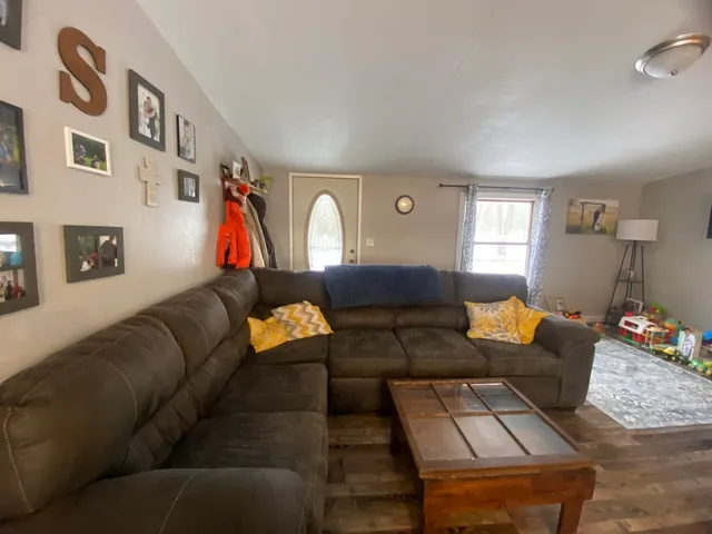 $114,000 | 9255 Campbell Street, Benton, IL 62812