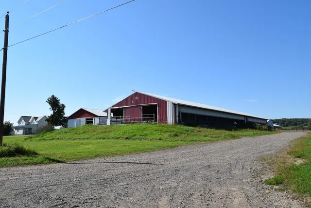 $3,800,000 | S7450 Morning Crest Road, Augusta, WI 54722