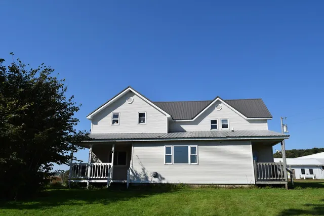 $3,800,000 | S7450 Morning Crest Road, Augusta, WI 54722