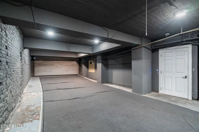 $4,990,000 | 304 South Gay Street, Knoxville, TN 37902