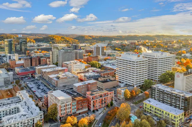 $4,990,000 | 304 South Gay Street, Knoxville, TN 37902