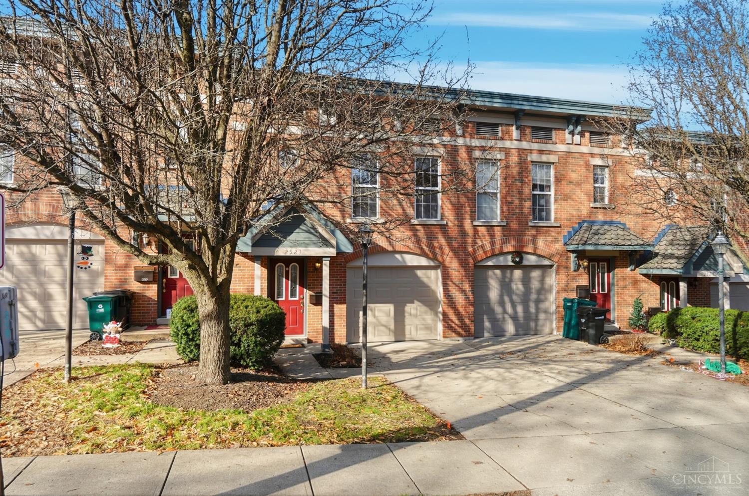 2521 Ravine Street, Unit 2521 Cincinnati, OH 45219 - Photo 1 of 26