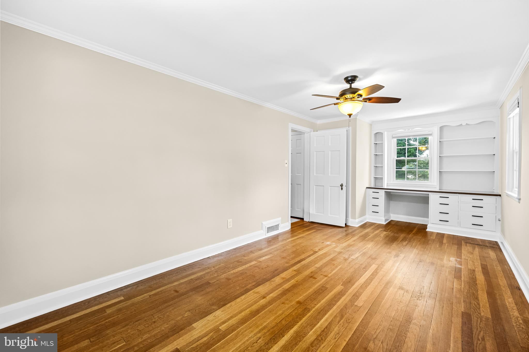401 Alabama Road Towson, MD 21204 - Photo 16 of 35 Bedroom 2