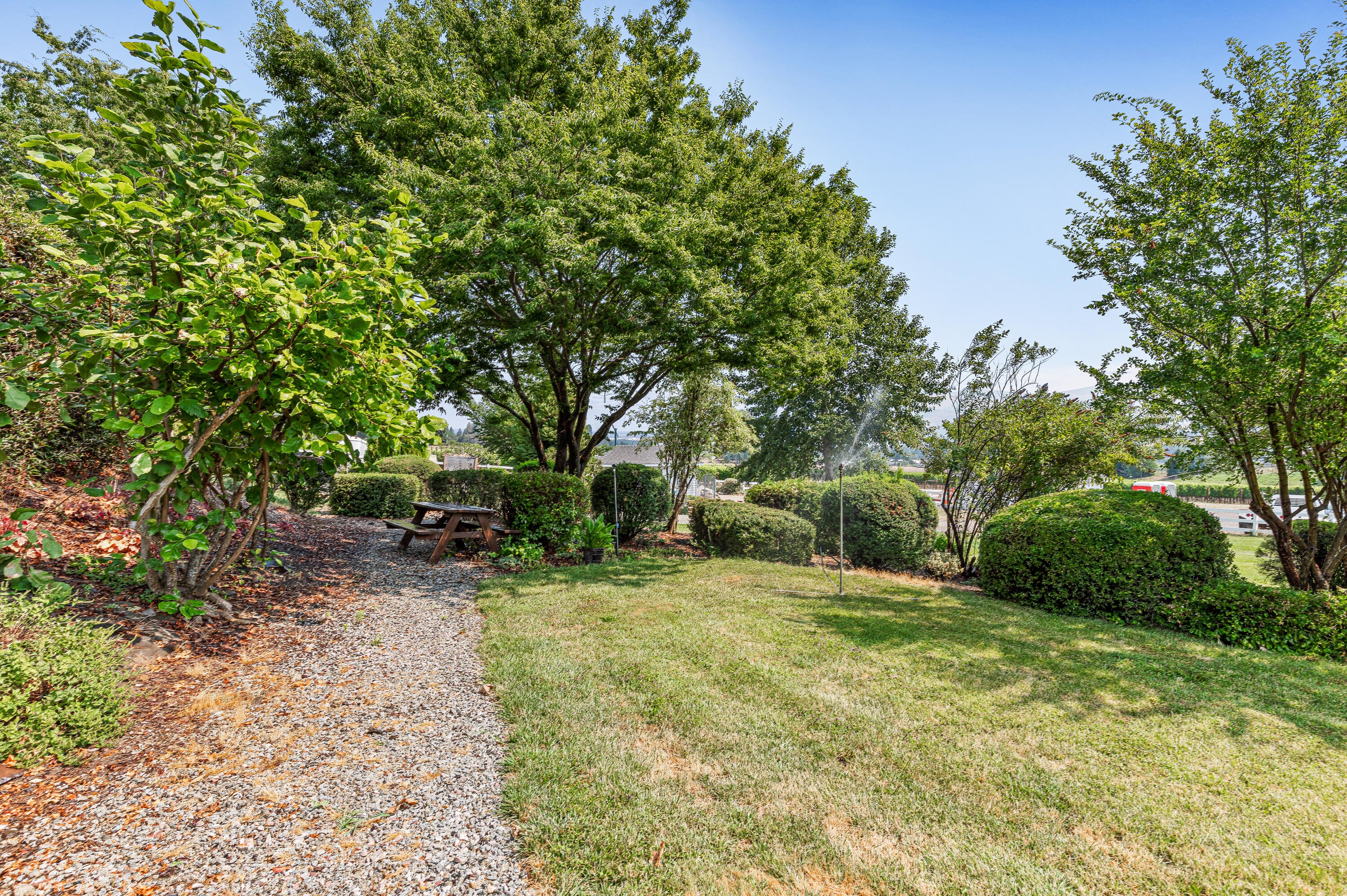 925 Anderson Creek Road Talent, OR 97540 - Photo 38 of 52 44