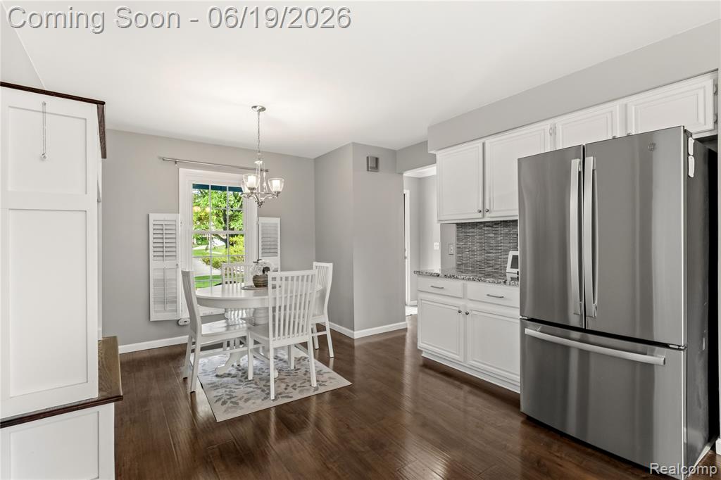 45209 Saltz Road Canton, MI 48187 - Photo 11 of 36