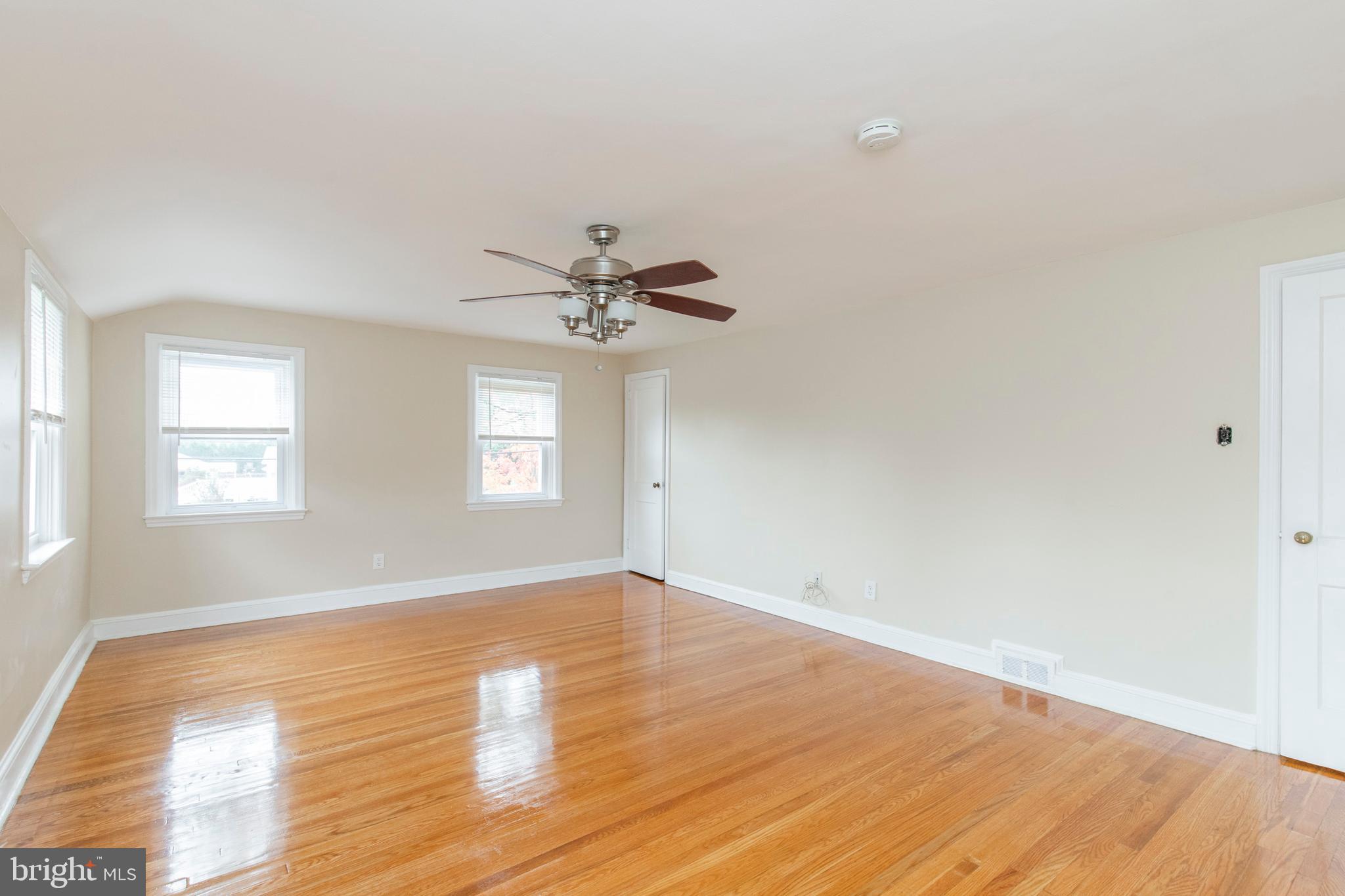 229 West Providence Road Aldan, PA 19018 - Photo 16 of 41 Gallery Image 16