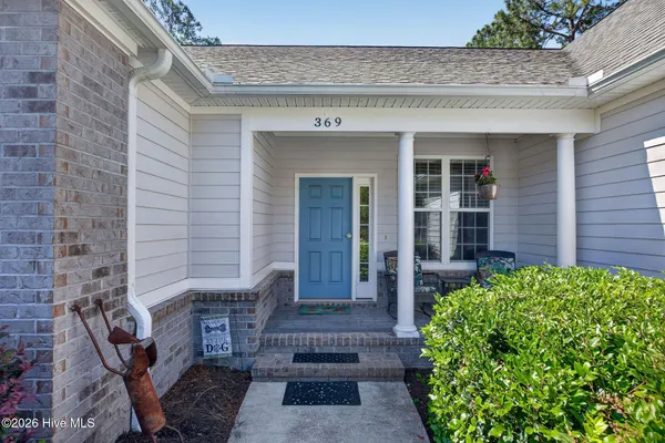 $490,000 | 369 Broad Leaf Lane Southeast, Bolivia, NC 28422