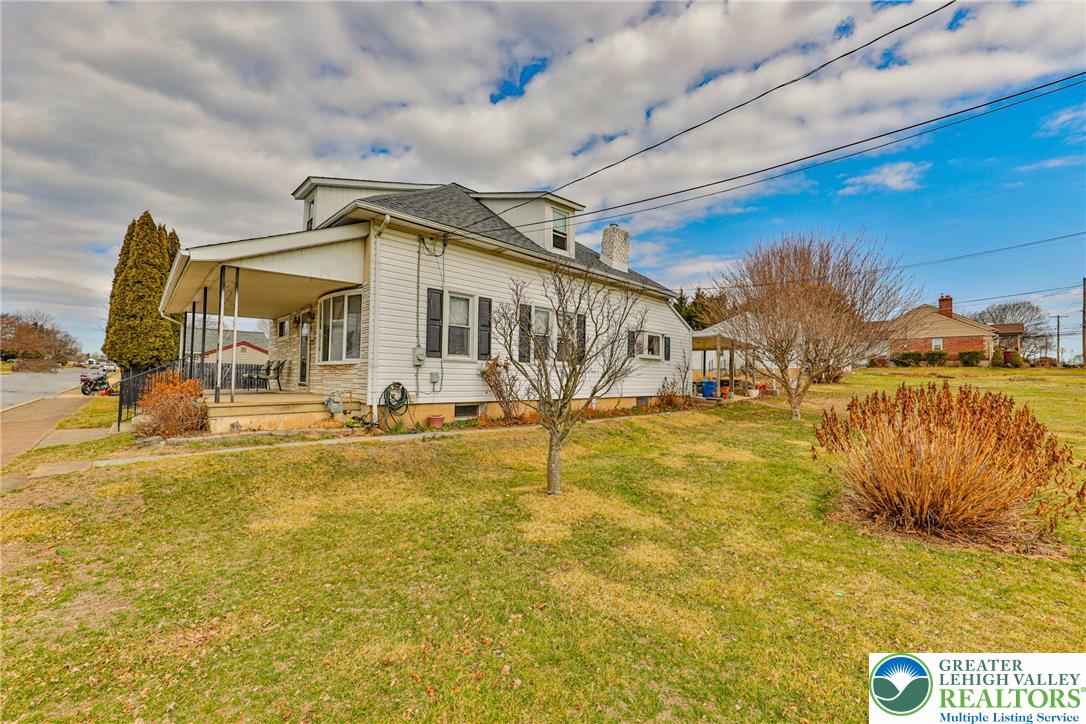 1005 7th Street Whitehall, PA 18052 - Photo 5 of 74