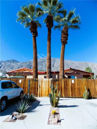 $1,090,000 | 583 Calle Abronia South, Palm Springs, CA 92264