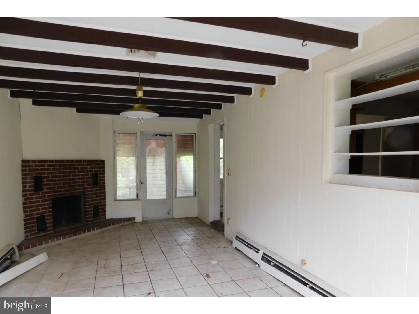 226 Hickstown Road Sicklerville, NJ 08081 - Photo 4 of 14