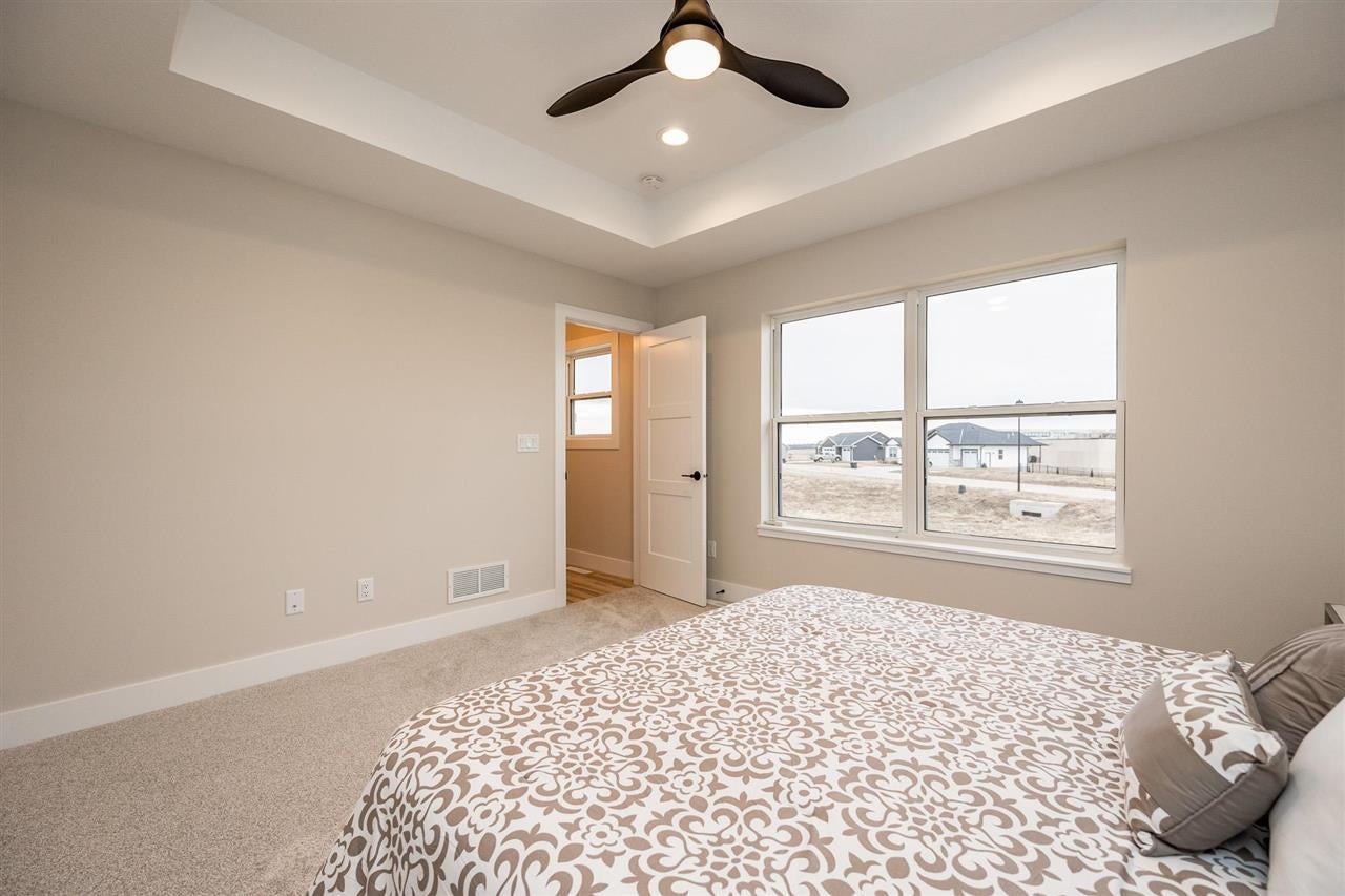 709 Pointer Circle Center Point, IA 52213 - Photo 23 of 44 Gallery Image 23