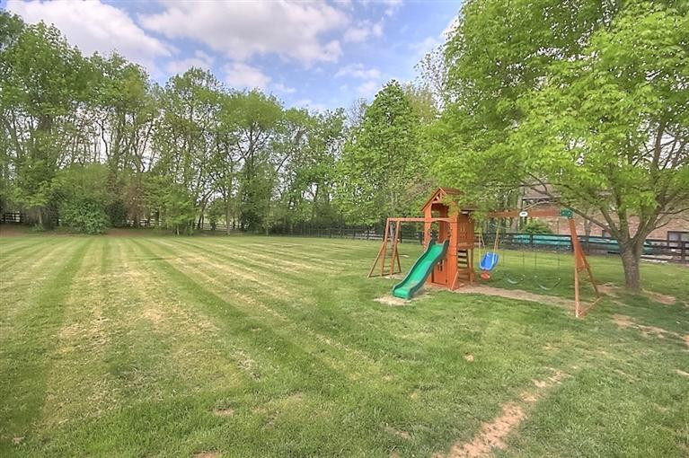 1748 Bahama Road Lexington, KY 40509 - Photo 37 of 38 Photo 37
