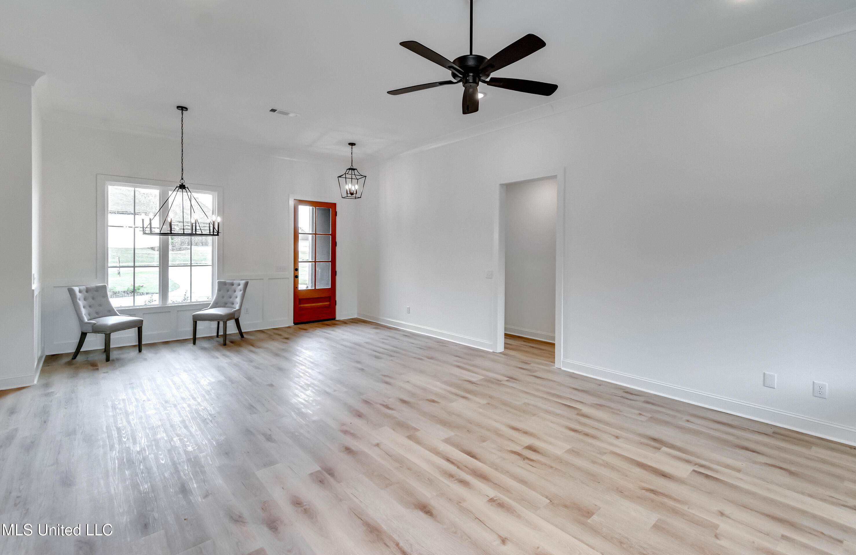 121 Ashby Rdg Drive Canton, MS 39046 - Photo 12 of 48 121 Ashby Ridge-21
