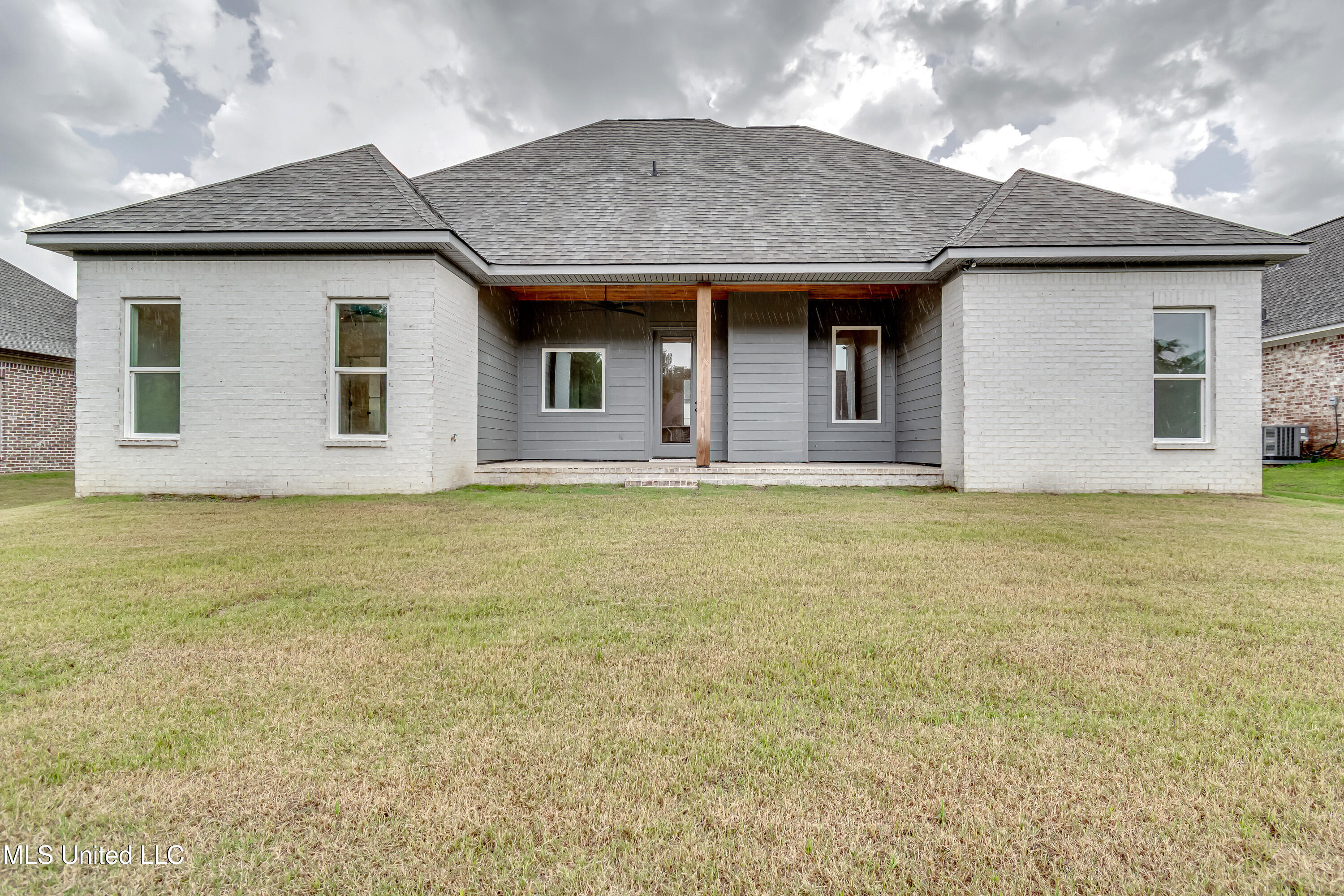 121 Ashby Rdg Drive Canton, MS 39046 - Photo 42 of 48 121 Ashby Ridge-14