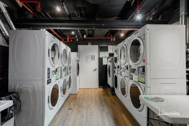 $5,875 | 220 East 63rd Street, Unit 8J | Lenox Hill