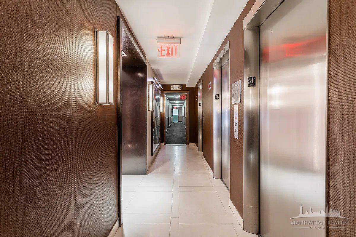 220 East 63rd Street, Unit 8J Manhattan, NY 10023 - Photo 9 of 14