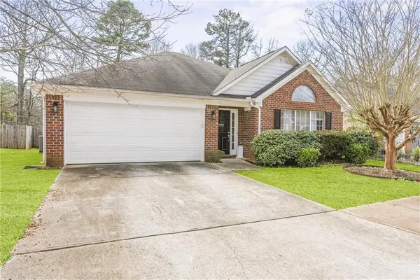 $2,500 | 4909 Truitt Lane, Decatur, GA 30035