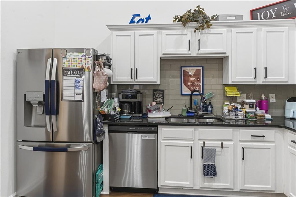 4909 Truitt Lane Decatur, GA 30035 - Photo 12 of 35